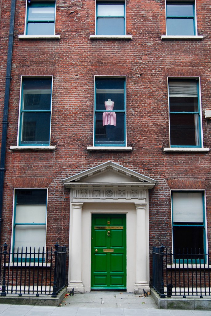 Dublin windows (August 2016). By Amy Feldtmann. 